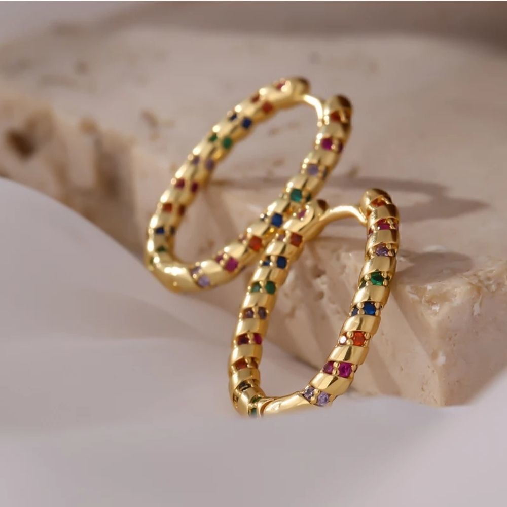 Free People Gold Oval Rainbow Huggie Hoop Earrings Multicolor Cubic Zirconia - Picture 2 of 8
